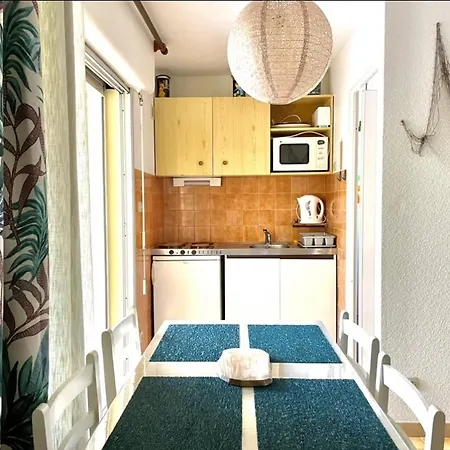Apartamento Avec Terrasse, 4 Couchages, Parking Privé - - Fr-1-326-415 *